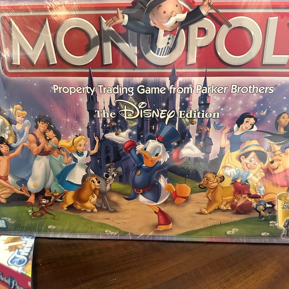 Monopoly The Disney Edition - Unopened - Picture 3 of 7